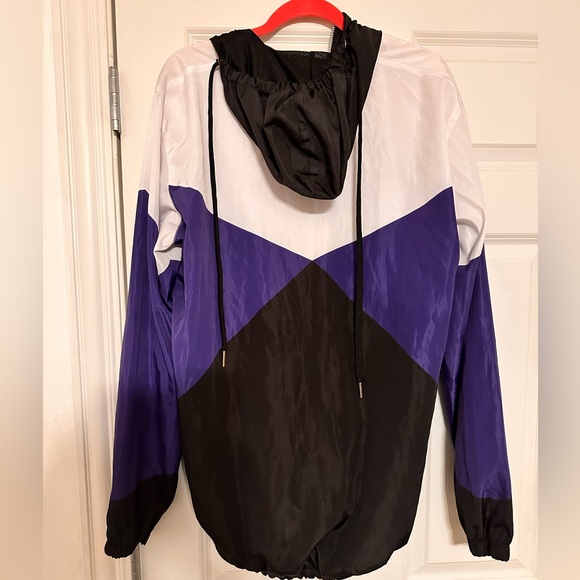 Jordan 11 jacket - Picture 3 of 3